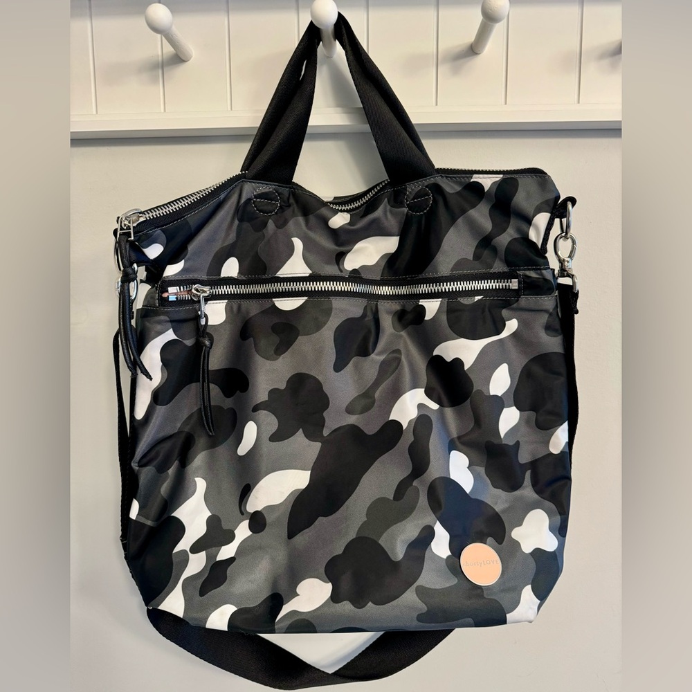 ShortyLove Wonder large crossbody